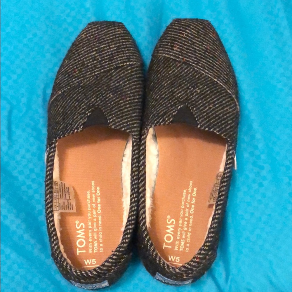 Toms shoes